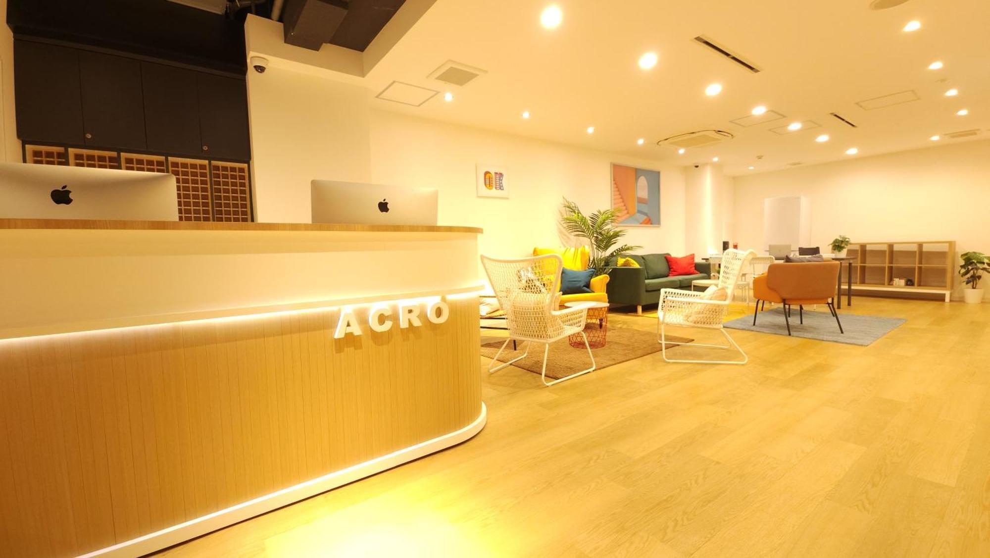 Acro Capsule Hotel Namba Dotonbori Osaca Exterior foto